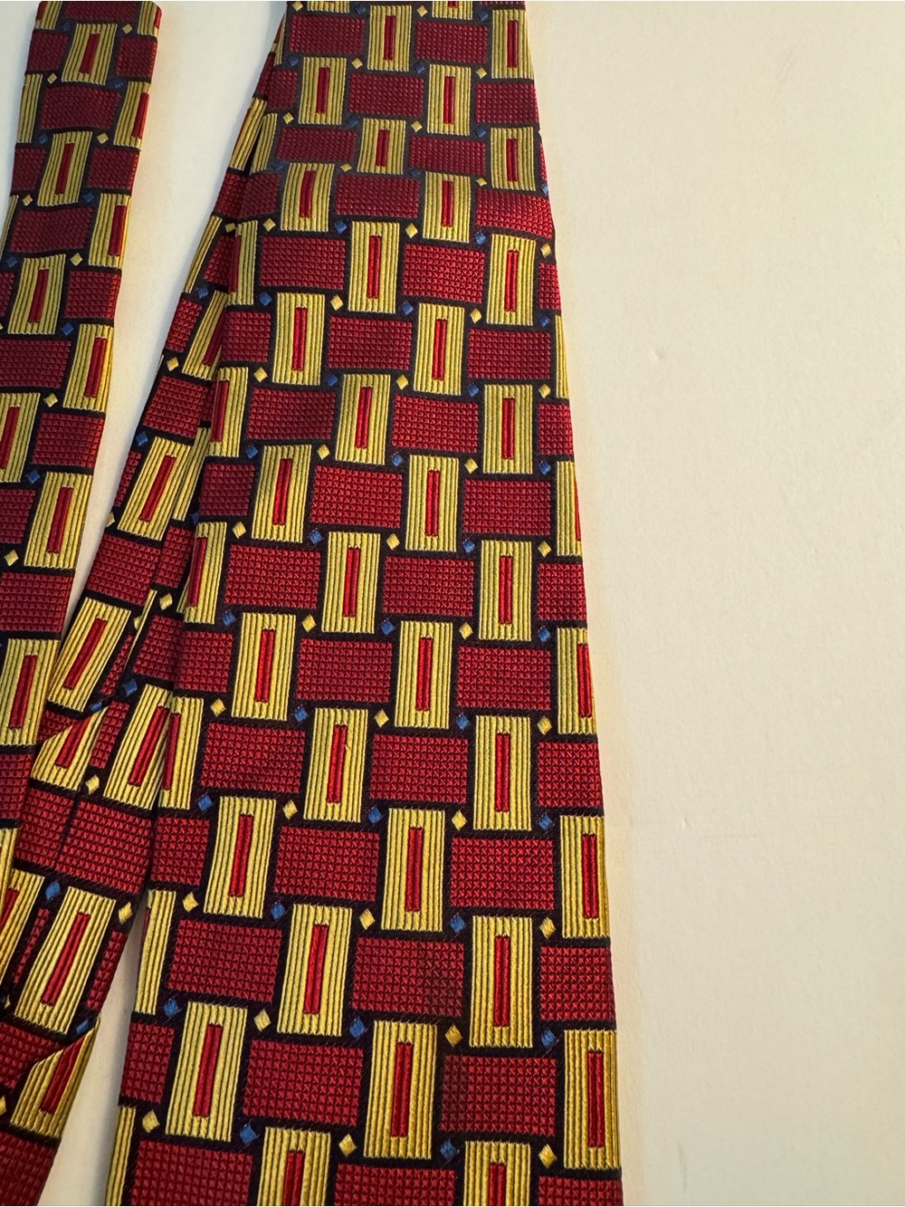 Studio By Fumagalli’s 100% Silk Neck Tie - Picture 3 of 14